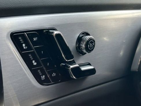 New 2026 Cadillac Vistiq Luxury image 11