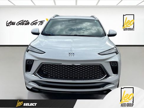 Used 2024 Buick Encore GX Avenir w/ Avenir Convenience Package FWD image 2