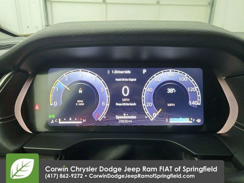 Used 2023 Jeep Grand Cherokee Limited image 23