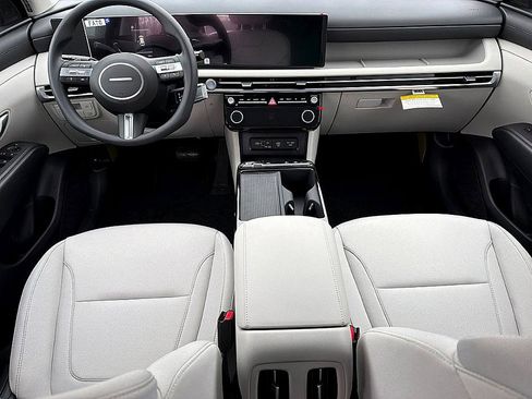 New 2026 Hyundai Tucson Blue SE image 6