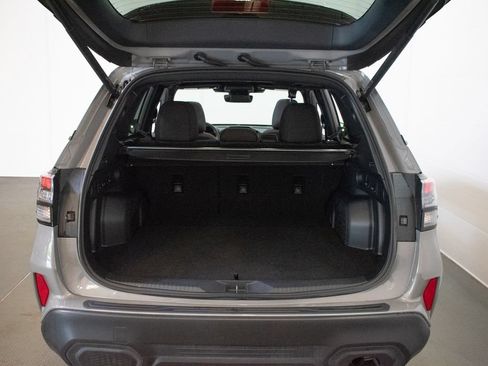 Used 2026 Subaru Forester Premium AWD/4WD image 24