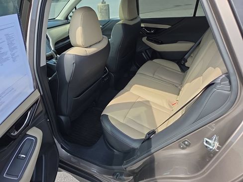 Used 2021 Subaru Outback Limited AWD/4WD image 8