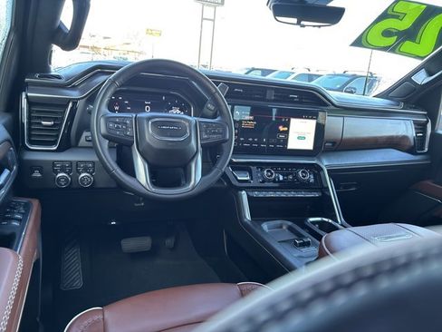 Used 2025 GMC Sierra 2500 Denali Ultimate image 20