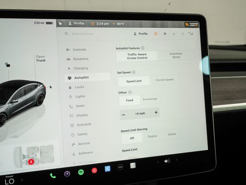 Used 2023 Tesla Model 3 Performance image 23