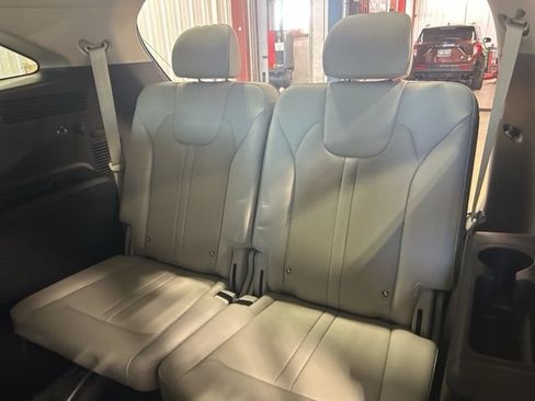 Used 2026 Kia Sorento S w/ S Panoramic Sunroof Package AWD/4WD image 11