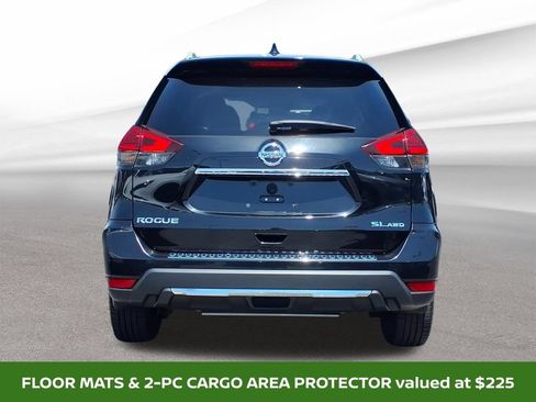 Used 2017 Nissan Rogue SL w/ SL Premium Package AWD/4WD image 5