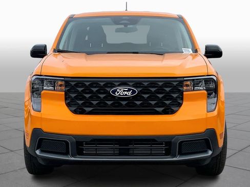 New 2026 Ford Maverick XLT w/ XLT Luxury Package FWD image 3