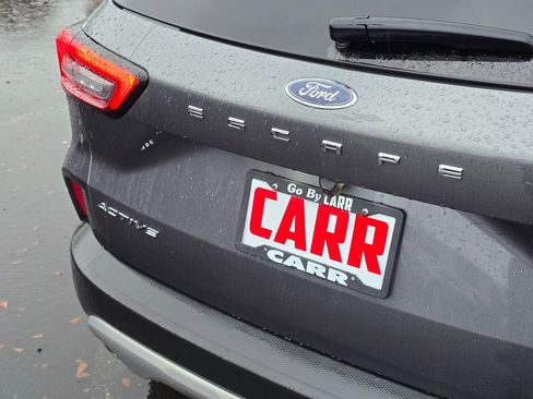 Used 2024 Ford Escape Active image 16