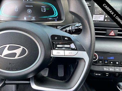 Used 2026 Hyundai Elantra Hybrid FWD image 14