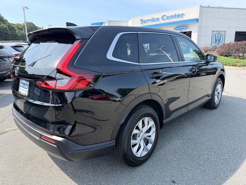 Used 2025 Honda CR-V LX image 5