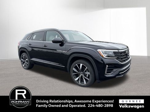 Used 2024 Volkswagen Atlas Cross Sport SEL Premium R-Line image 2