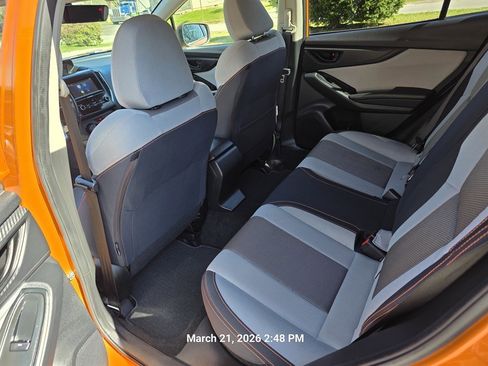 Used 2018 Subaru Crosstrek 2.0i Premium w/ Eyesight System image 14