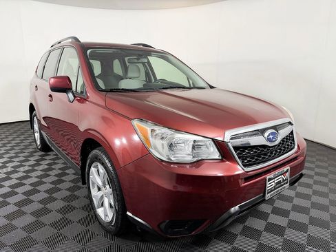 Used 2015 Subaru Forester 2.5i Premium w/ All-Weather Package AWD/4WD image 5