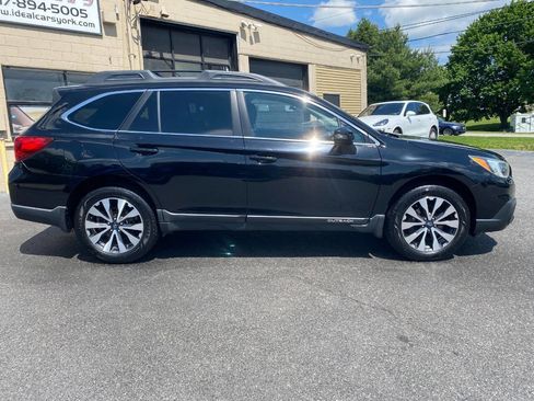 Used 2015 Subaru Outback 3.6R Limited AWD/4WD image 2