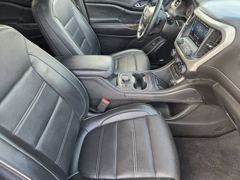 Used 2023 GMC Acadia Denali FWD image 15