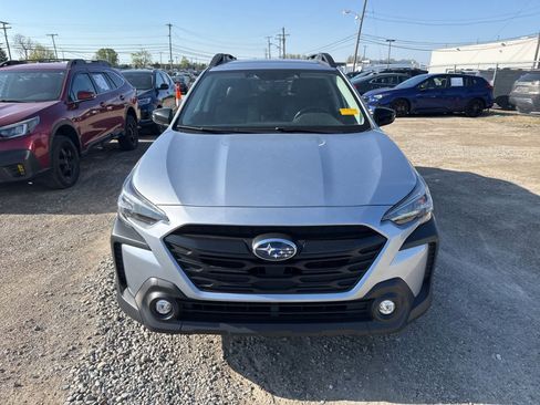 Used 2024 Subaru Outback Onyx Edition AWD/4WD image 10