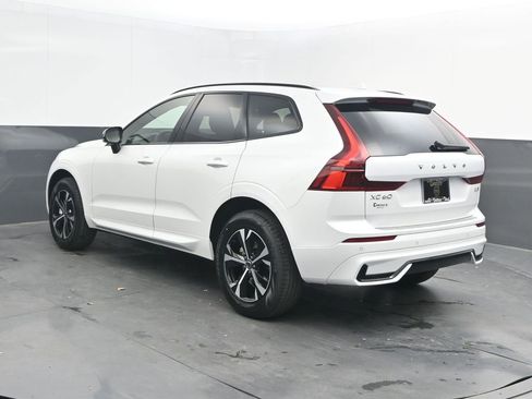 New 2026 Volvo XC60 B5 Core w/ Climate Package image 3
