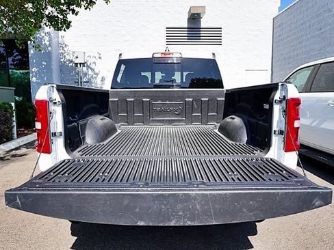 Used 2025 RAM 1500 Big Horn AWD/4WD image 13