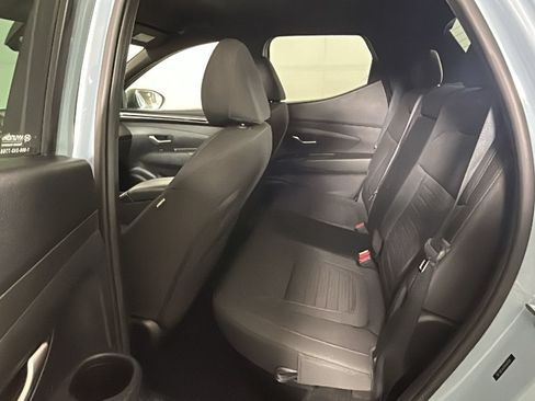 Used 2023 Hyundai Santa Cruz SE AWD/4WD image 28