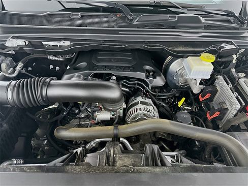 Used 2022 RAM 1500 Limited image 33
