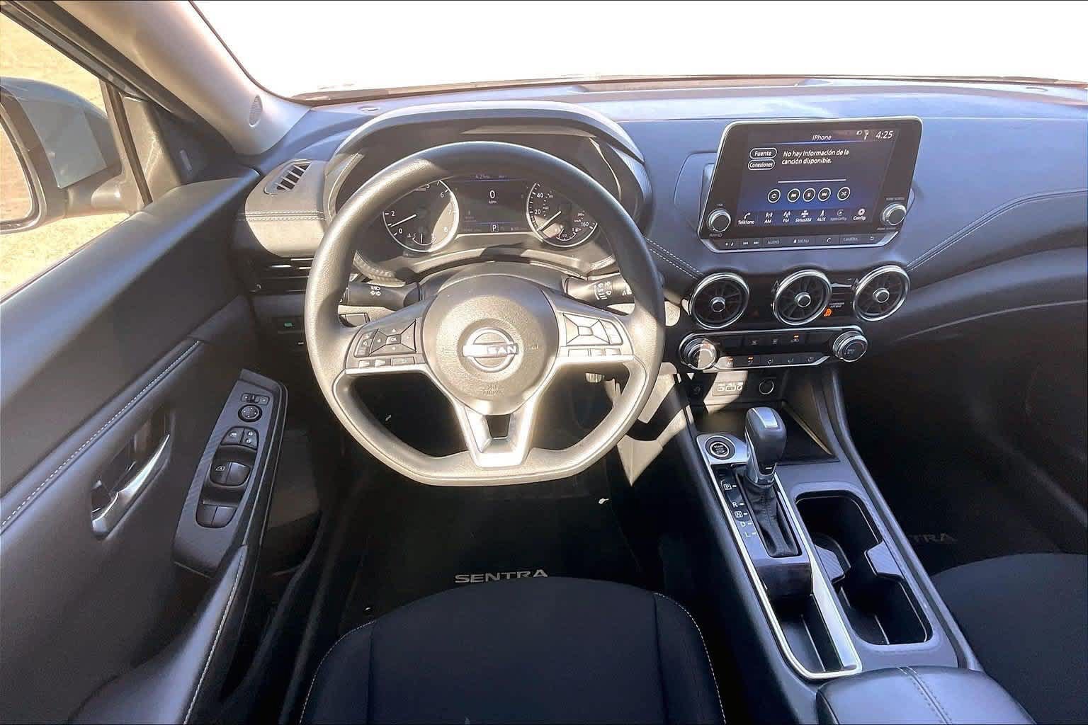 Used 2025 Nissan Sentra SV FWD image 12