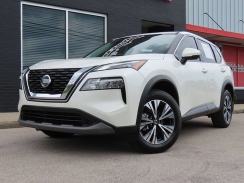 Used 2021 Nissan Rogue SV FWD image 8