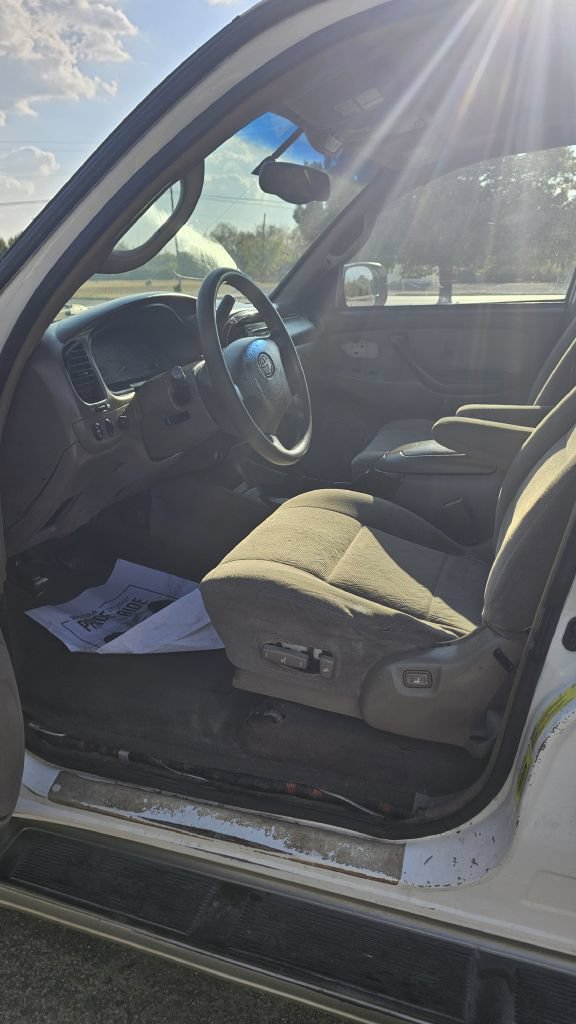 Used 2003 Toyota Sequoia SR5 RWD image 7