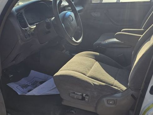 Used 2003 Toyota Sequoia SR5 RWD image 7