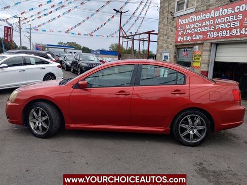 Used 2010 Mitsubishi Galant ES image 2