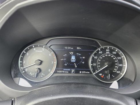 Used 2019 INFINITI QX50 Essential w/ Premium Heat Package FWD image 16