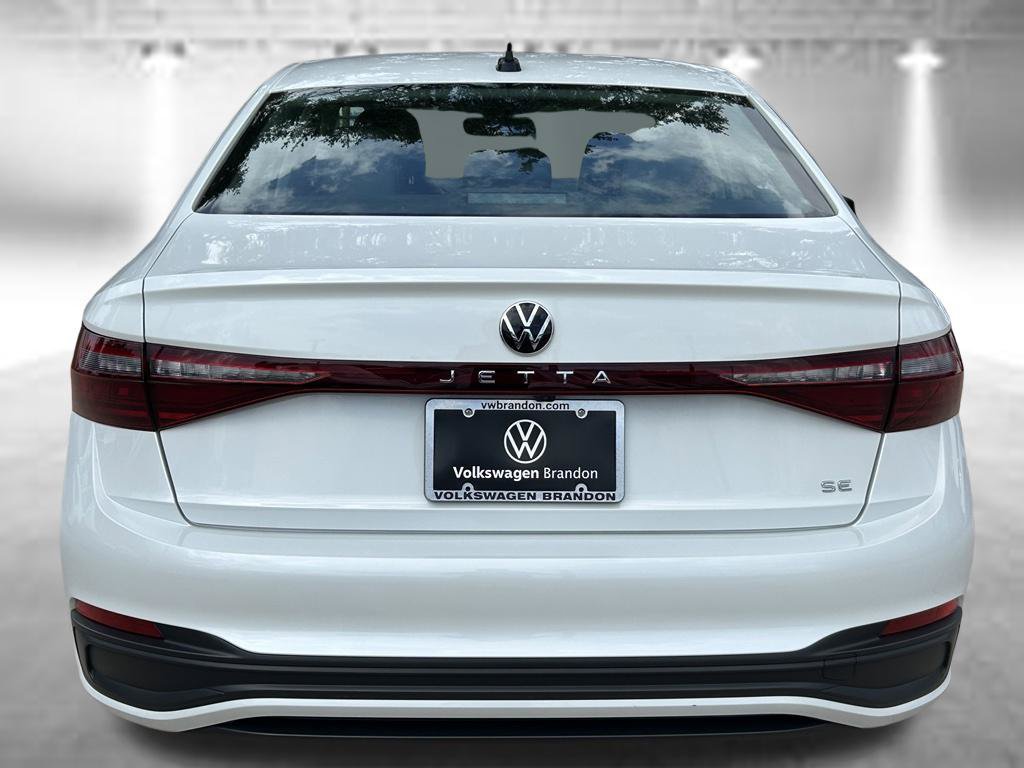 Certified 2026 Volkswagen Jetta SE w/ Black Wheel Package FWD image 5