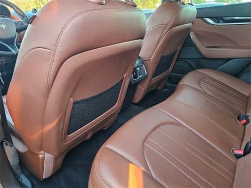 Used 2022 Maserati Levante GT image 16