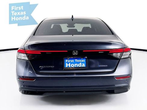 Used 2025 Honda Accord EX-L image 7