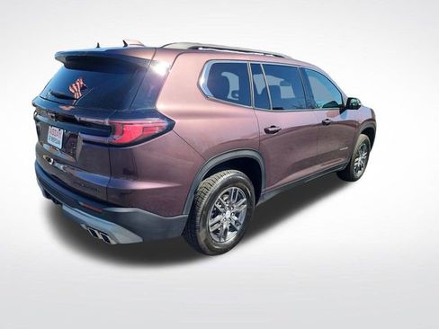 Used 2025 GMC Acadia Elevation image 5