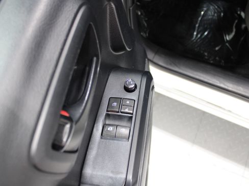 Used 2017 Toyota Tacoma SR RWD image 31