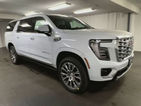 New 2026 GMC Yukon XL Denali w/ Sun & Power Step Package image 2