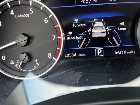 Used 2025 Nissan Sentra SV image 38