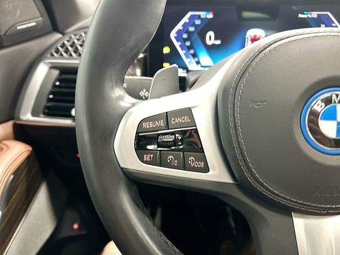 Certified 2024 BMW X5 xDrive50e w/ M Sport Package image 11