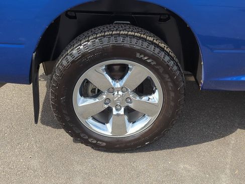 Used 2019 RAM 1500 Express w/ Wheel & Sound Group AWD/4WD image 7