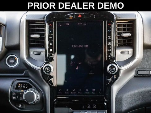 New 2026 RAM 1500 4x4 Crew Cab image 15