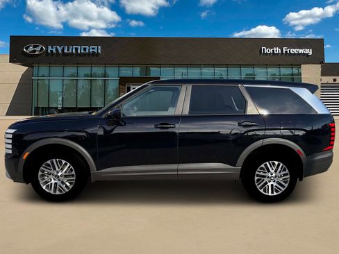 New 2026 Hyundai Palisade SE FWD image 3
