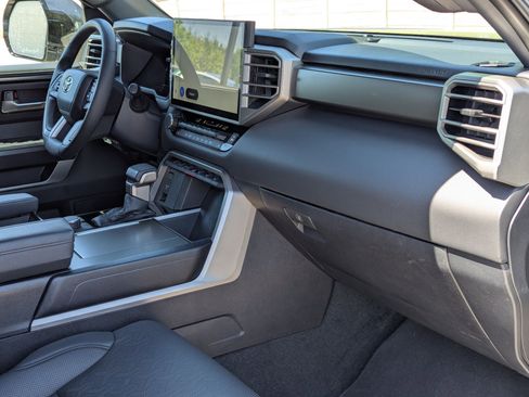 Used 2025 Toyota Sequoia SR5 w/ SR5 Premium Package image 29