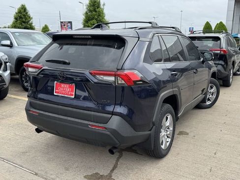 Used 2025 Toyota RAV4 XLE image 5