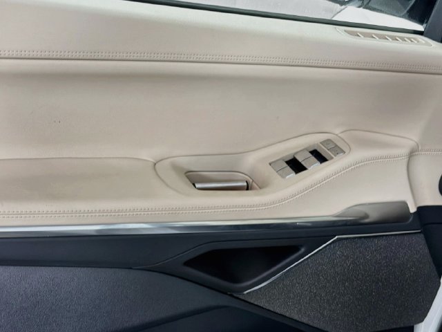 New 2027 Lincoln Navigator Reserve w/ Jet Appearance Package AWD/4WD image 18