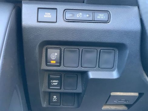 Used 2022 Nissan Frontier S w/ Technology Package image 16