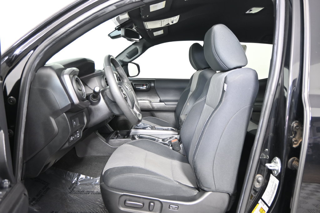 Used 2023 Toyota Tacoma TRD Sport AWD/4WD image 20