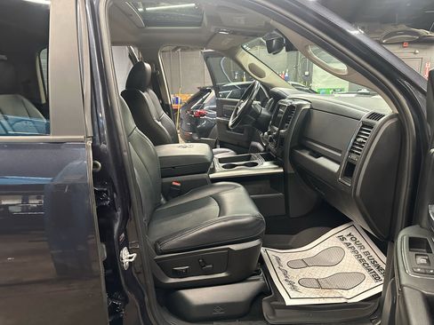 Used 2018 RAM 1500 Sport w/ Convenience Group image 11