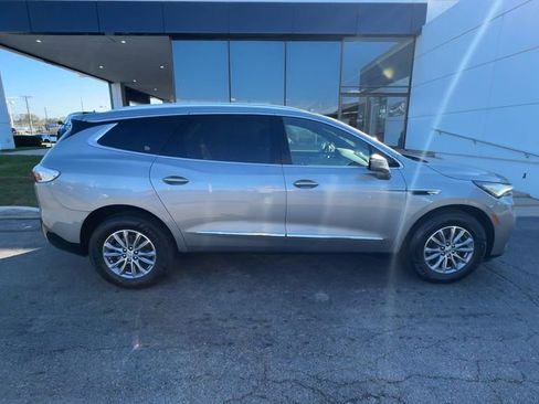 Certified 2024 Buick Enclave Premium image 9