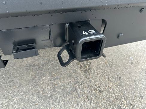 New 2025 Ford Maverick XLT image 10