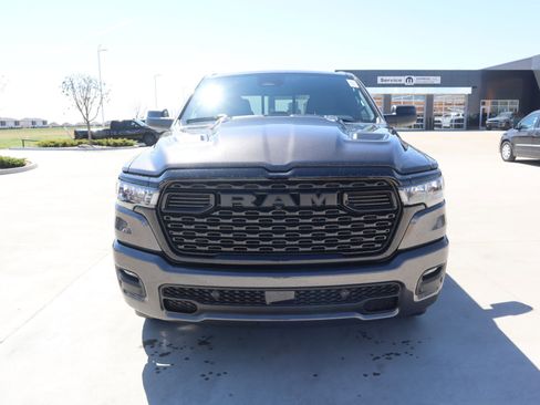 New 2026 RAM 1500 Express AWD/4WD image 8